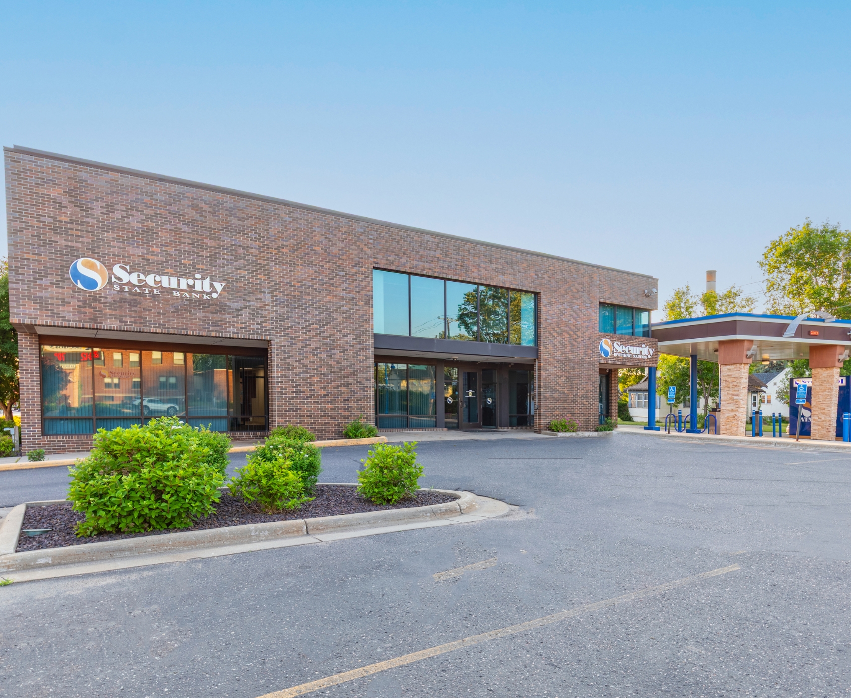 Image of Security State Bank from parking Lot